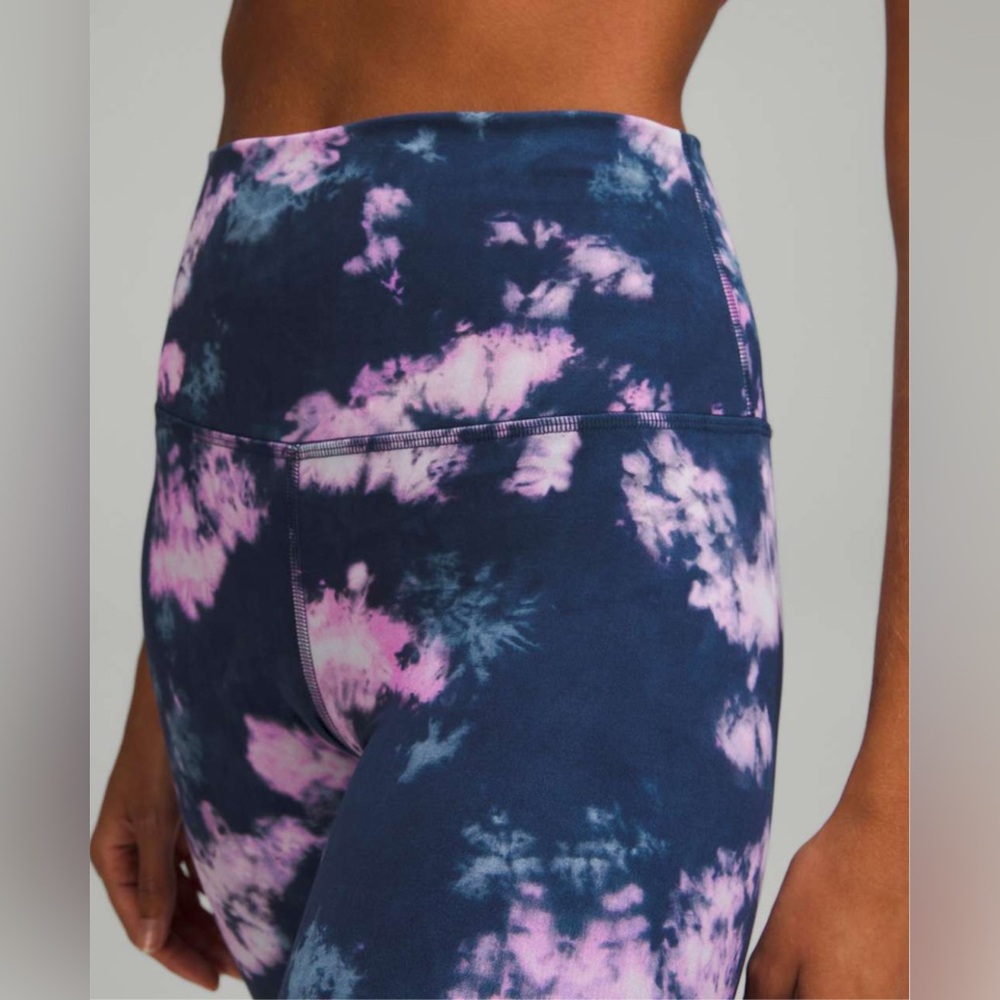 NWOT Lululemon Align High-Rise Pant 28" Circulate Tie Dye Mineral Blue M… - Picture 4 of 8